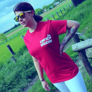 Einfach Bäuerin Shirt Weinrot Weiß